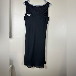 DR size 12 18-1/2 p2p 38-1/2 length black dress casual Formal preowned